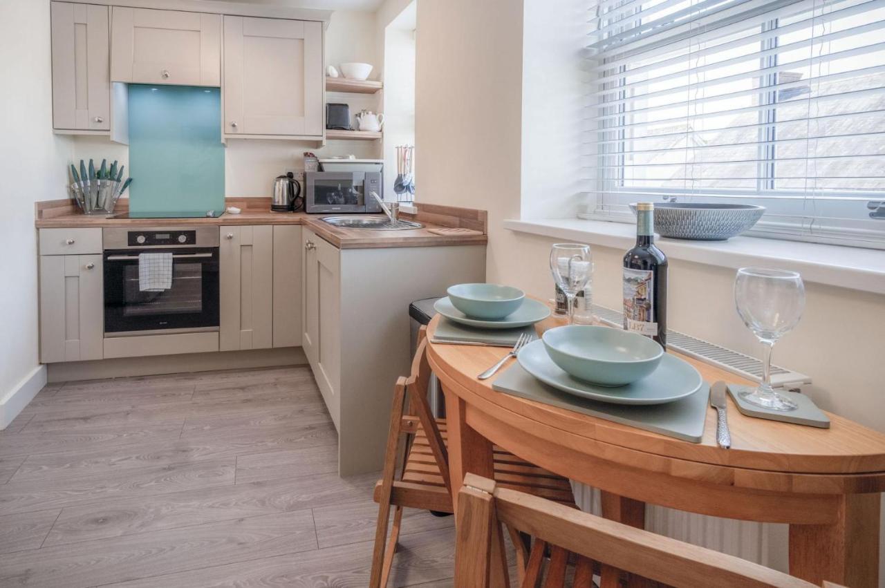 Myrtle - 1 Bedroom Apartment - Saundersfoot Extérieur photo